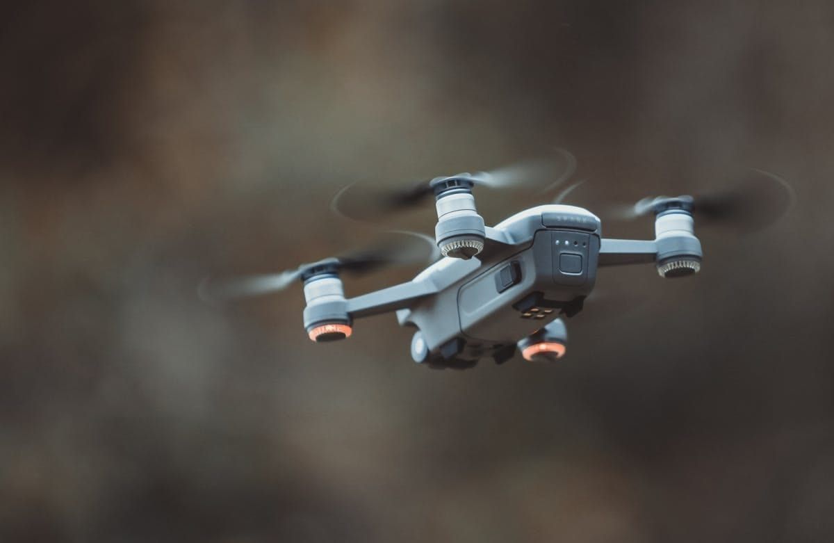 Pesquisa da FAA: DJI domina 96% dos drones nos EUA